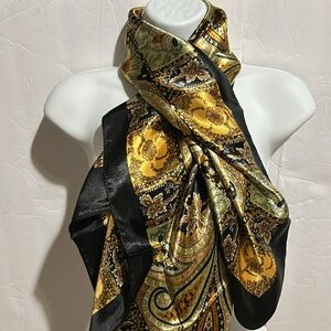 NWOT Scarf